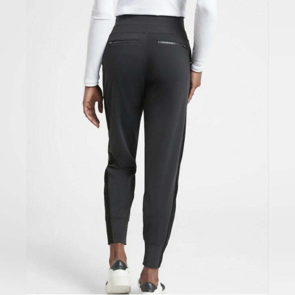 NWT Athleta Venice Velvet Stripe Joggers, Womens Small Petite - Picture 3 of 5